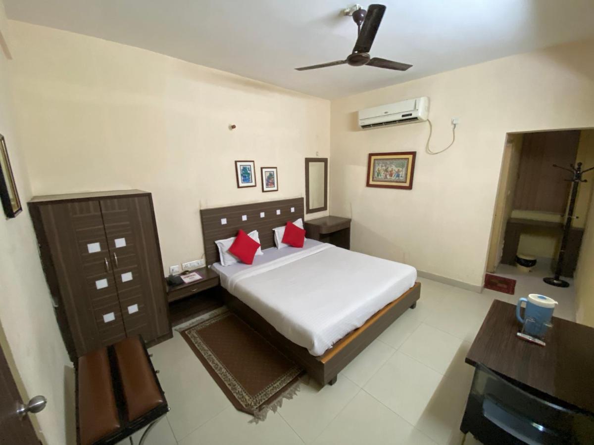 Hotel Shubham Rourkela Exterior foto